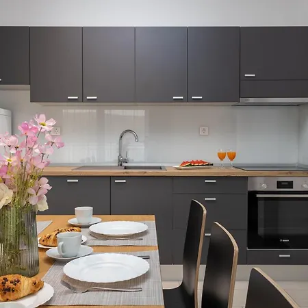 Apartments Iris Marina Zewnętrze zdjęcie