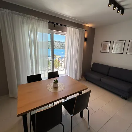Apartments Iris Marina Zewnętrze zdjęcie